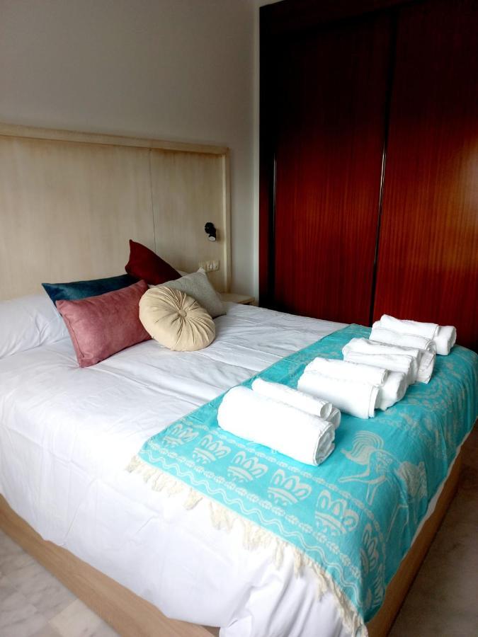 Ijd Apartments 9 Parking Gratis Y Piscina Bormujos Buitenkant foto